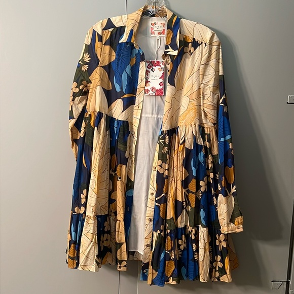 Sezane Dresses & Skirts - Sezane ❤️ Farm Rio printed shirt dress